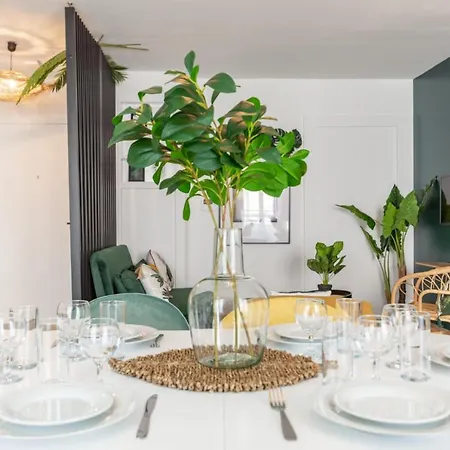 Daire Tropical Garden By Plaza
